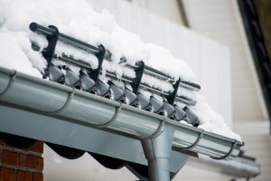 Scherwat: Schneefanggitter in verschiedenen Farben