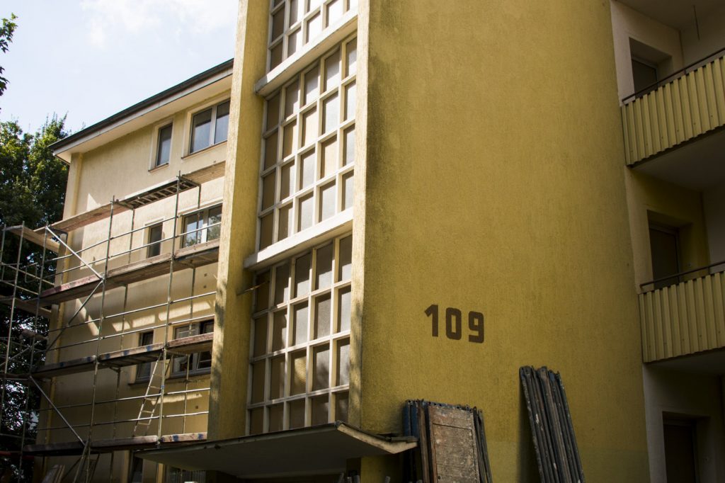 Mehrfamilienhäuser in Dortmund: altes Treppenhaus