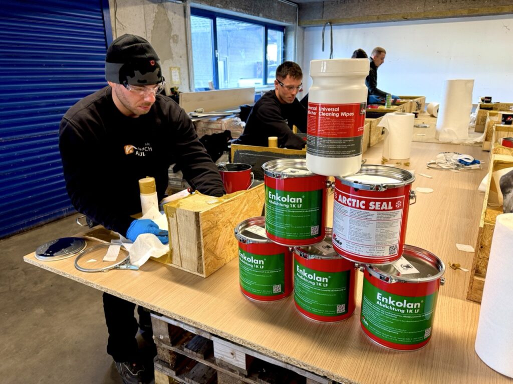 Arctic Seal und Enkolan (Enke Praxisworkshop zum Thema Flüssigkunststoff bei Scherwat in Gevelsberg)